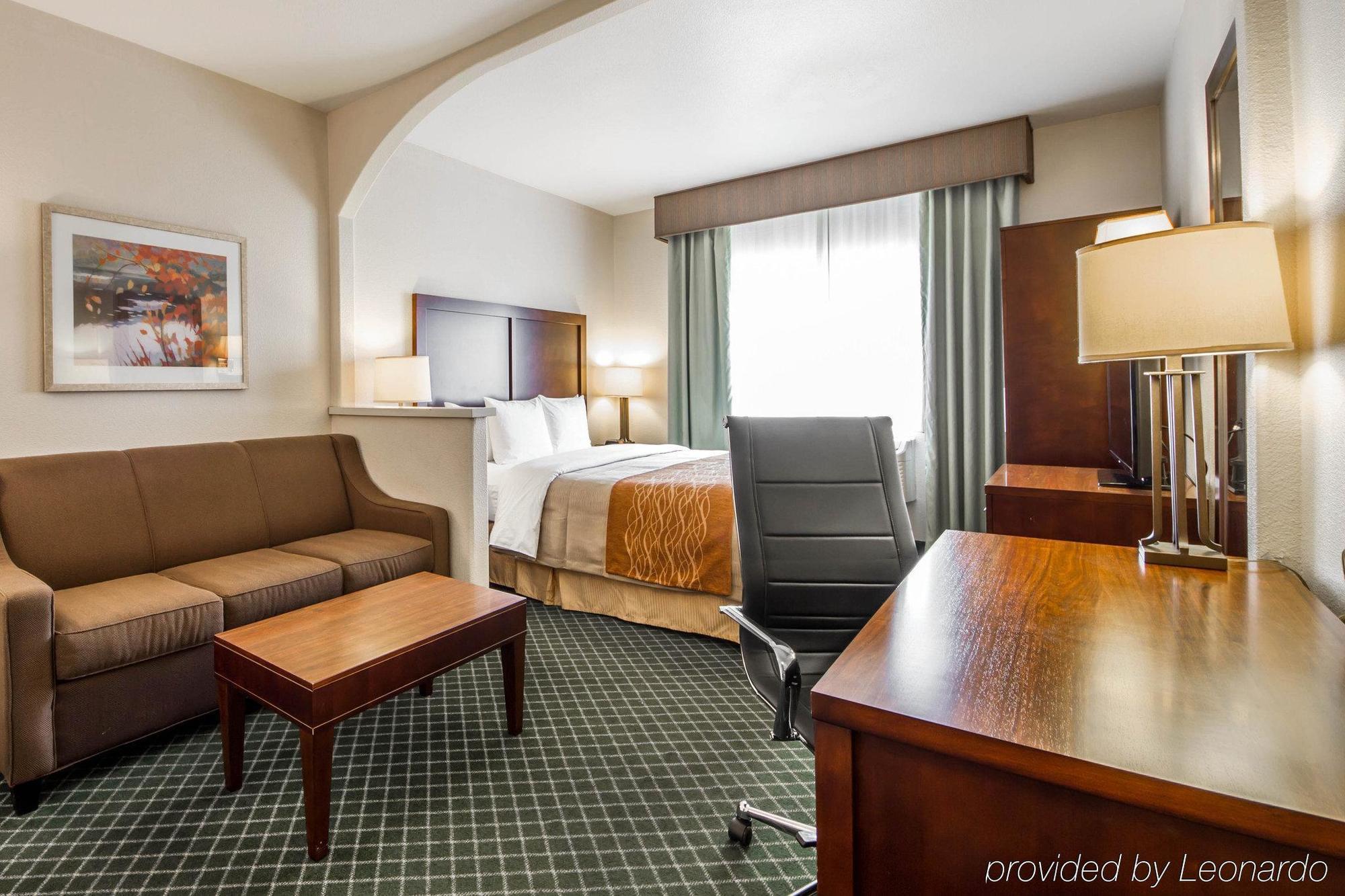 Comfort Inn & Suites Oakland Airport Ngoại thất bức ảnh