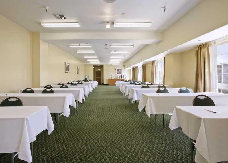 Comfort Inn & Suites Oakland Airport Tiện nghi bức ảnh