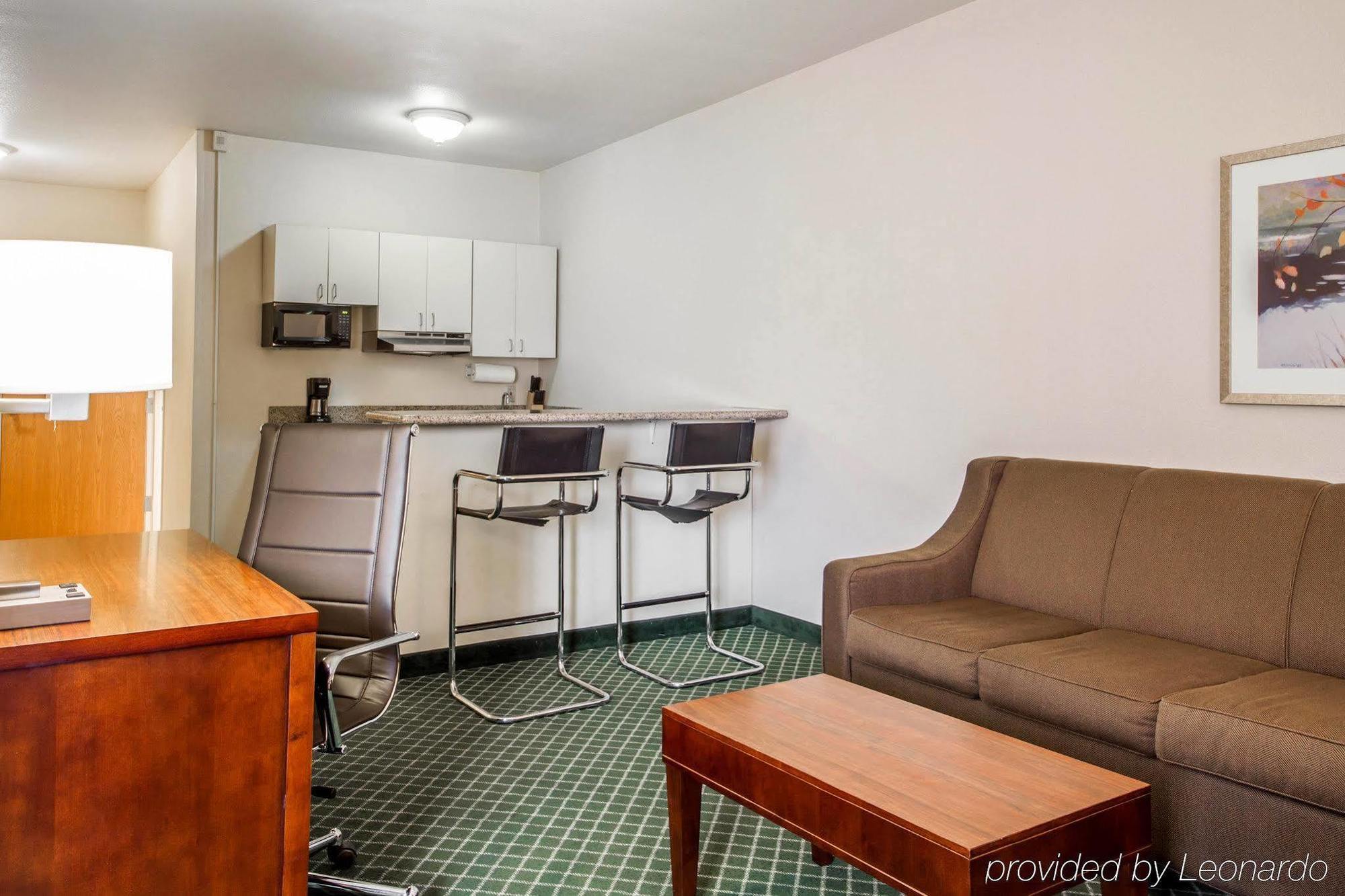 Comfort Inn & Suites Oakland Airport Ngoại thất bức ảnh
