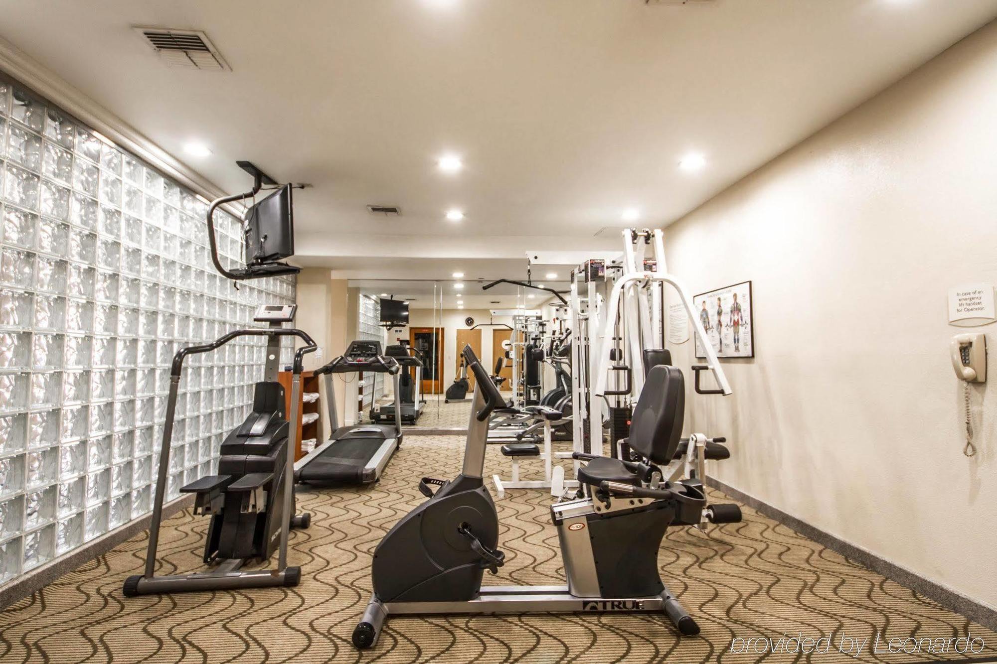 Comfort Inn & Suites Oakland Airport Ngoại thất bức ảnh