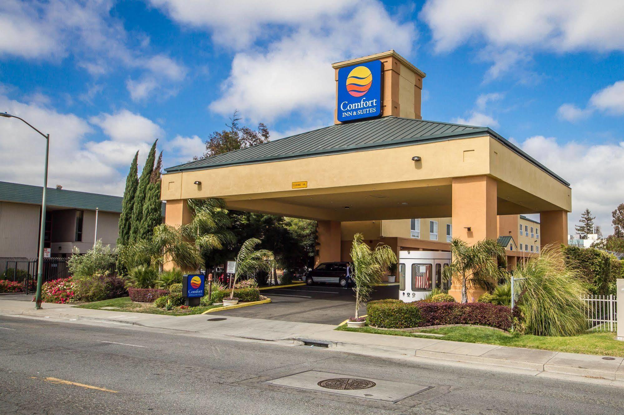 Comfort Inn & Suites Oakland Airport Ngoại thất bức ảnh