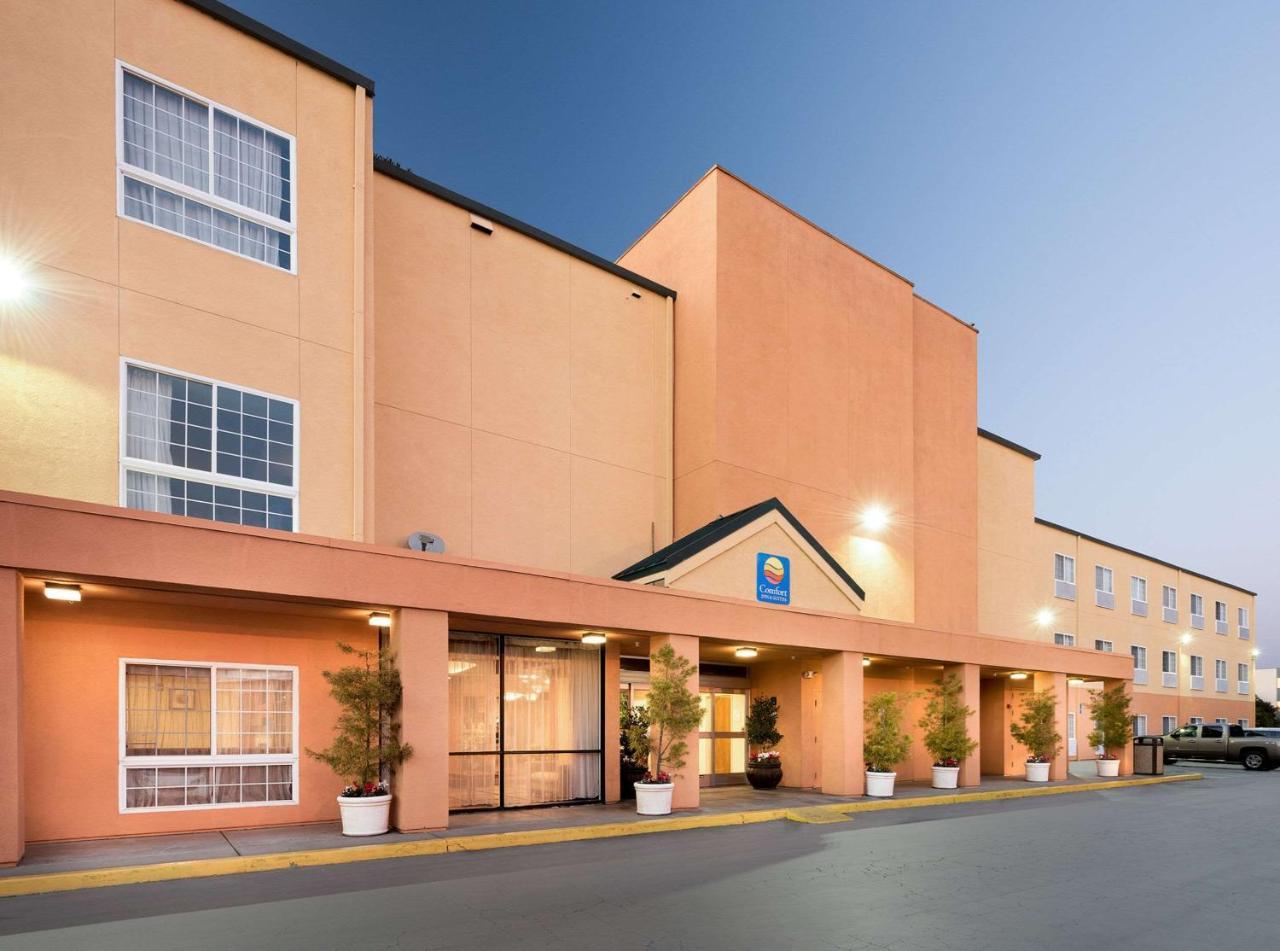 Comfort Inn & Suites Oakland Airport Ngoại thất bức ảnh