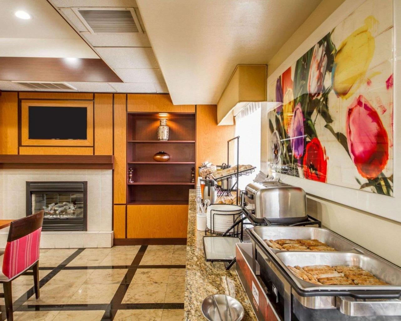 Comfort Inn & Suites Oakland Airport Ngoại thất bức ảnh
